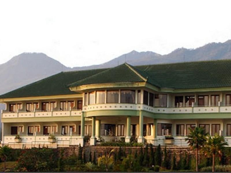 Nasta Inn Trawas Exterior photo